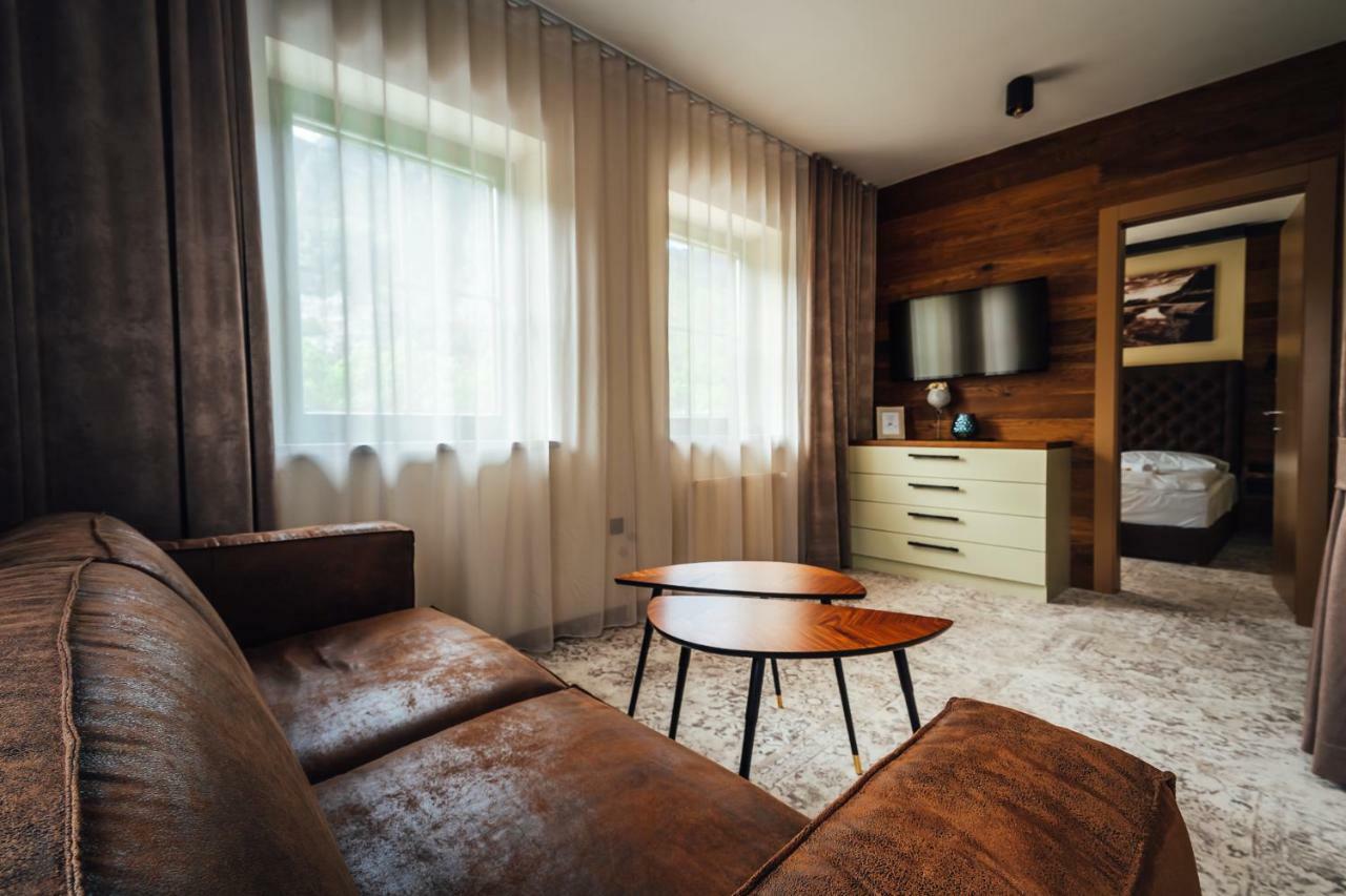 Guest House Ejga ゴレンスカ地方 エクステリア 写真